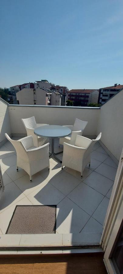 Suncani Apartman 1-Vila Amfora 부드바 외부 사진