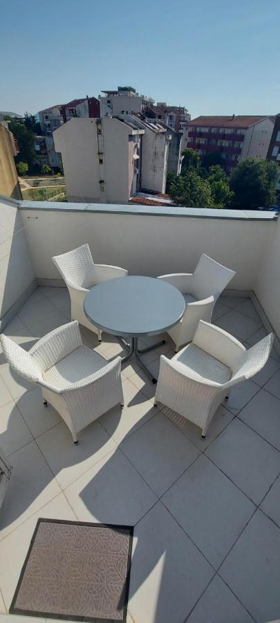 Suncani Apartman 1-Vila Amfora 부드바 외부 사진