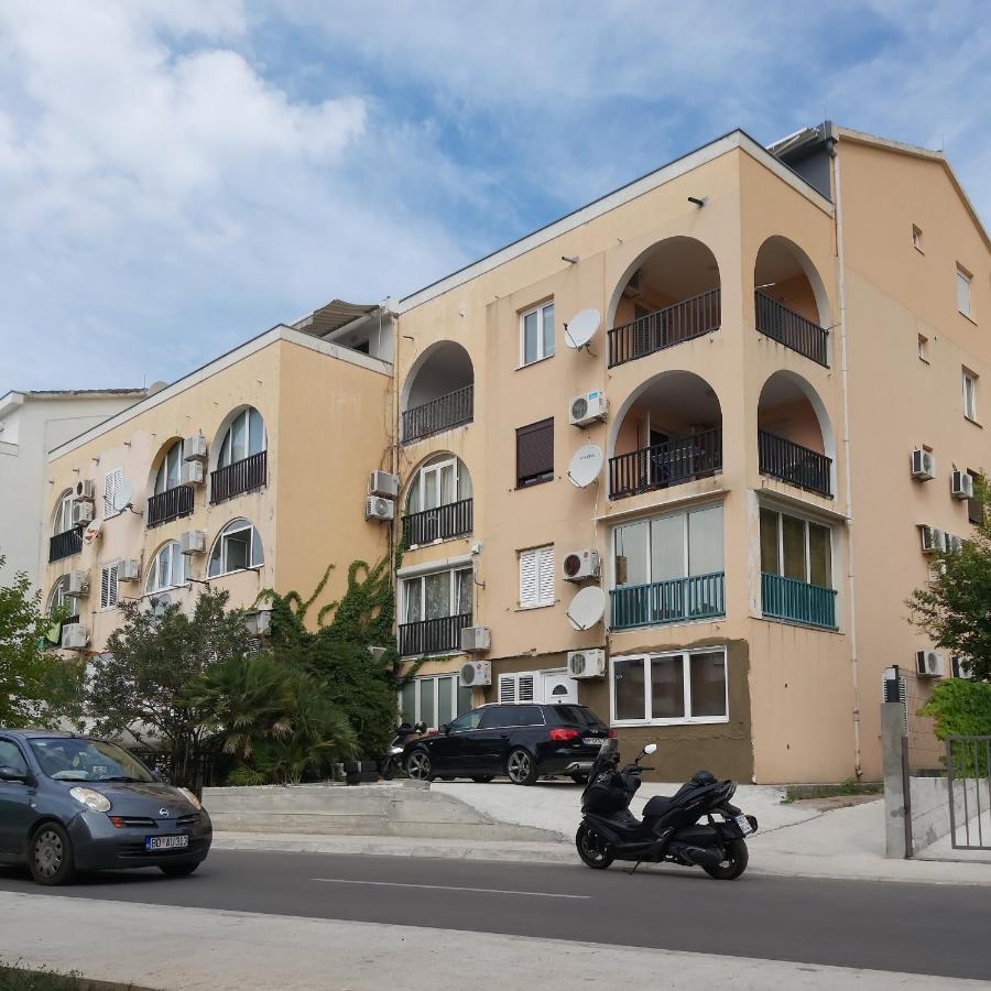 Suncani Apartman 1-Vila Amfora 부드바 외부 사진